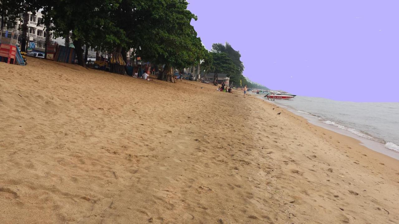 Villa Germania Pattaya Exterior foto